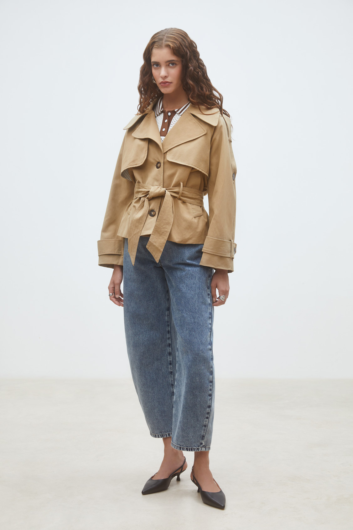 Elliot Trench court ceintur&eacute; Camel Suncoo