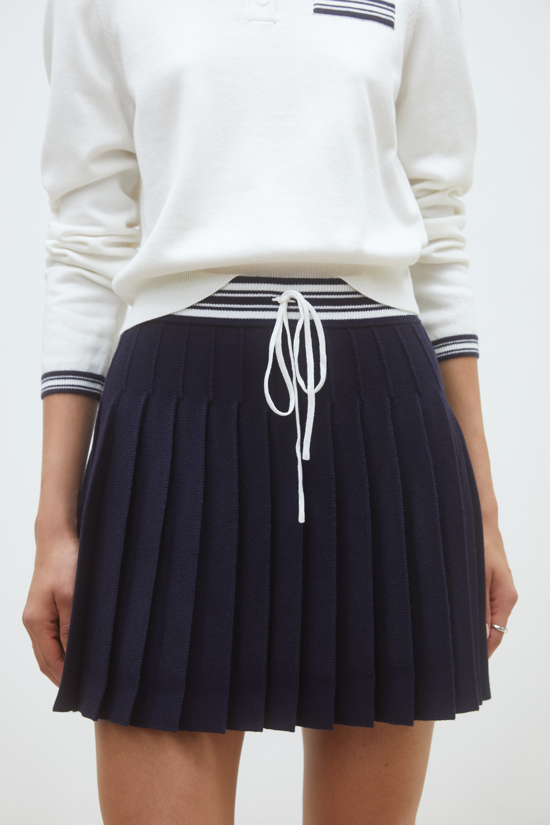 Falda Jupe courte plissée bicolore Bleu nuit Suncoo
