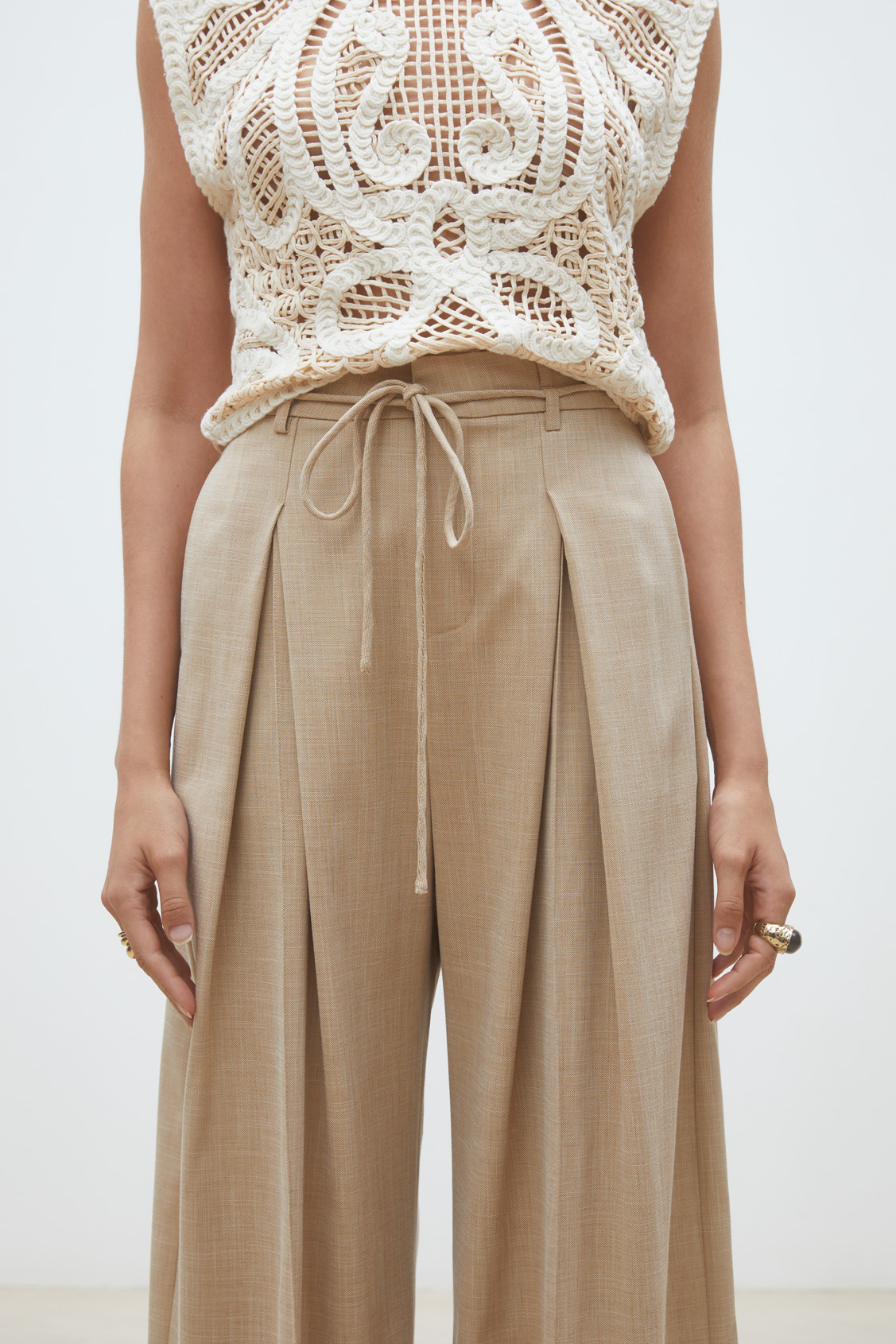 Jeff Pantalon large à pinces Beige Suncoo
