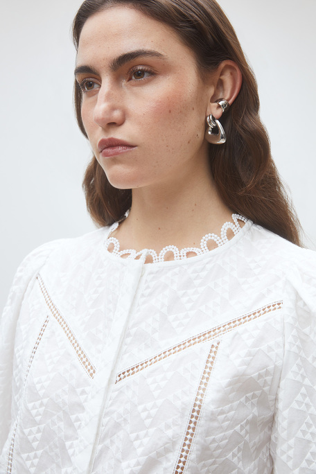Leyla Blouse détails brodés Blanc casse Suncoo