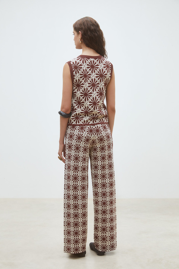 Ginea Gilet sans manches en maille jacquard Chocolat Suncoo