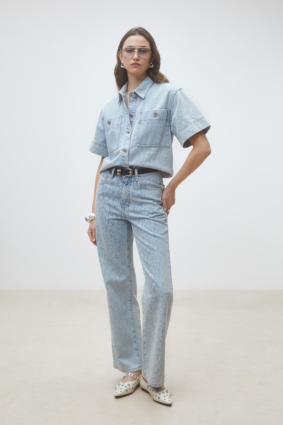 Ladji Blouse en denim motif l&eacute;opard Jeans clair Suncoo