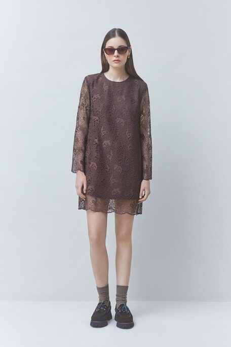 CHILL Robe courte en guipure Chocolat Suncoo