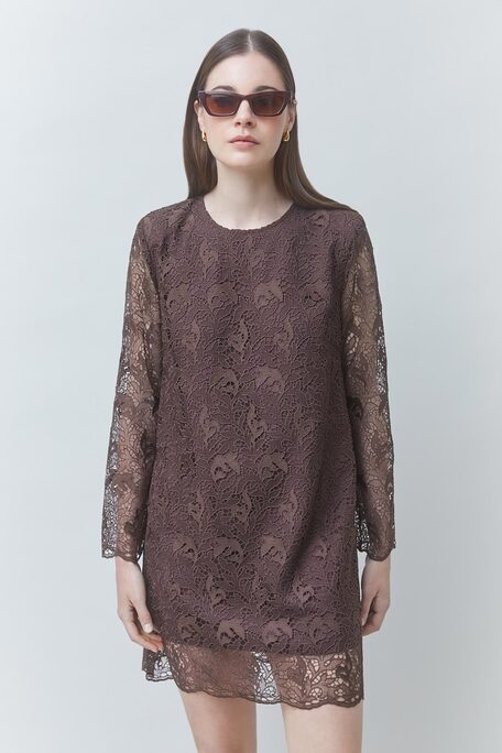 CHILL Robe courte en guipure Chocolat Suncoo