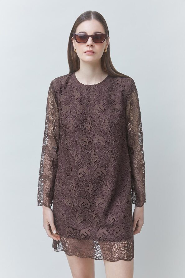 CHILL Robe courte en guipure Chocolat Suncoo