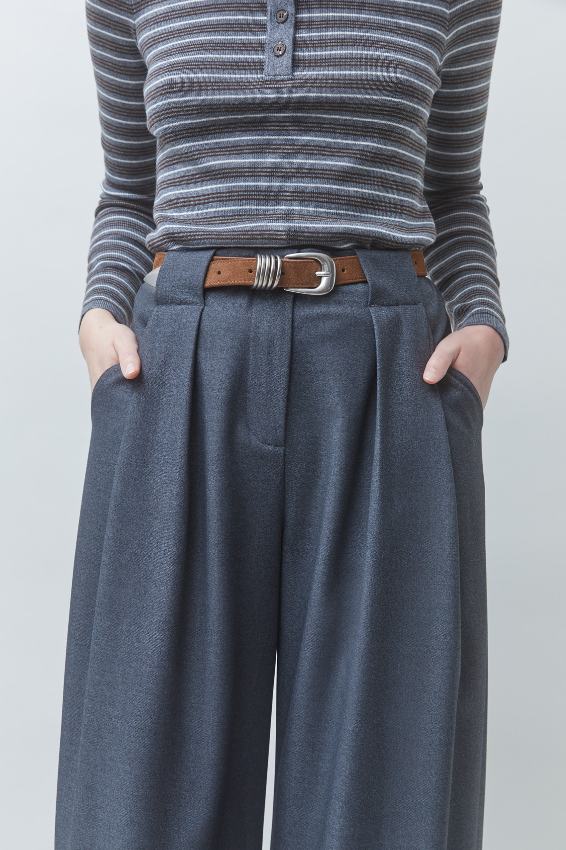 JOVIAL Pantalon large uni carbone Carbone Suncoo