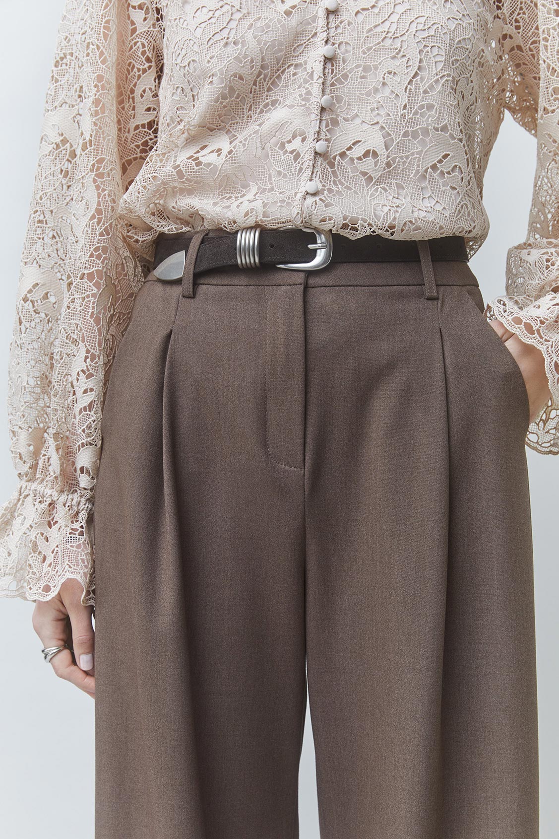 JONAS Pantalon tailleur à pinces taupe Taupe Suncoo