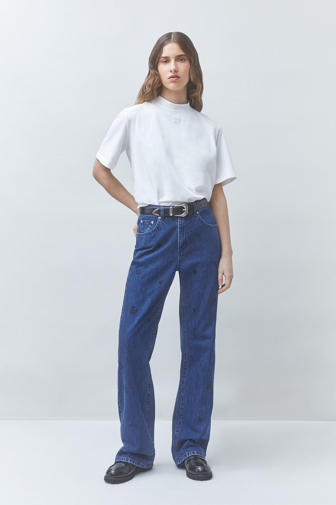 MIST Tee-shirt uni à logo brodé Blanc casse Suncoo