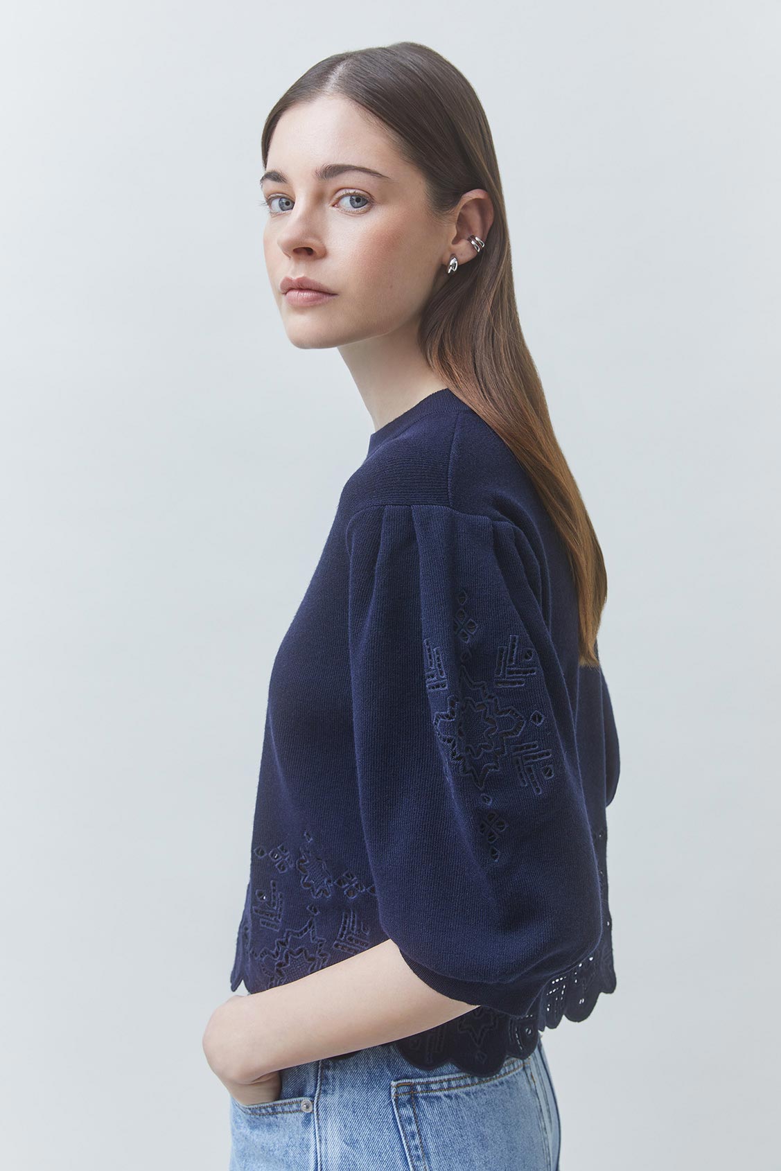 PARVI Pull court détail maille ajourée Bleu nuit Suncoo