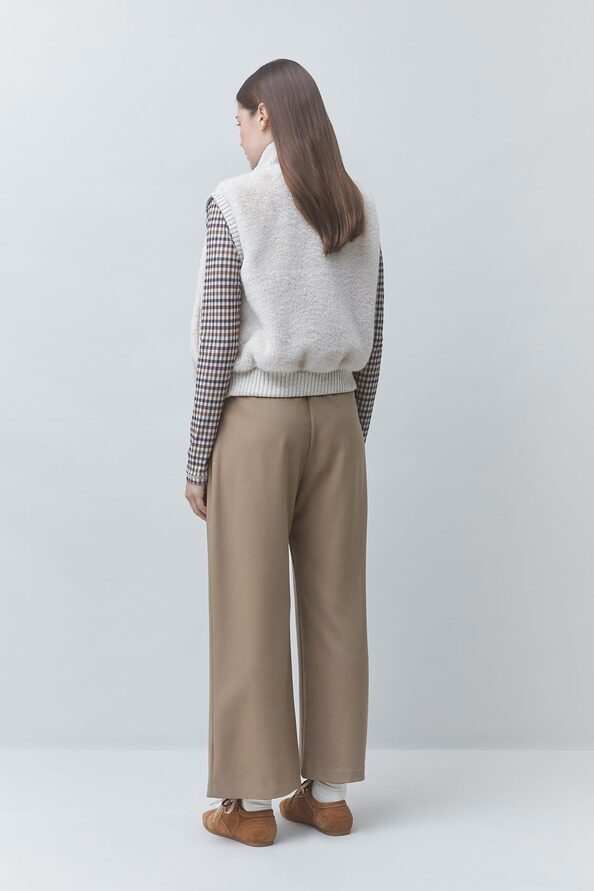 DOODLE Veste sans manche en fausse fourrure Creme Suncoo