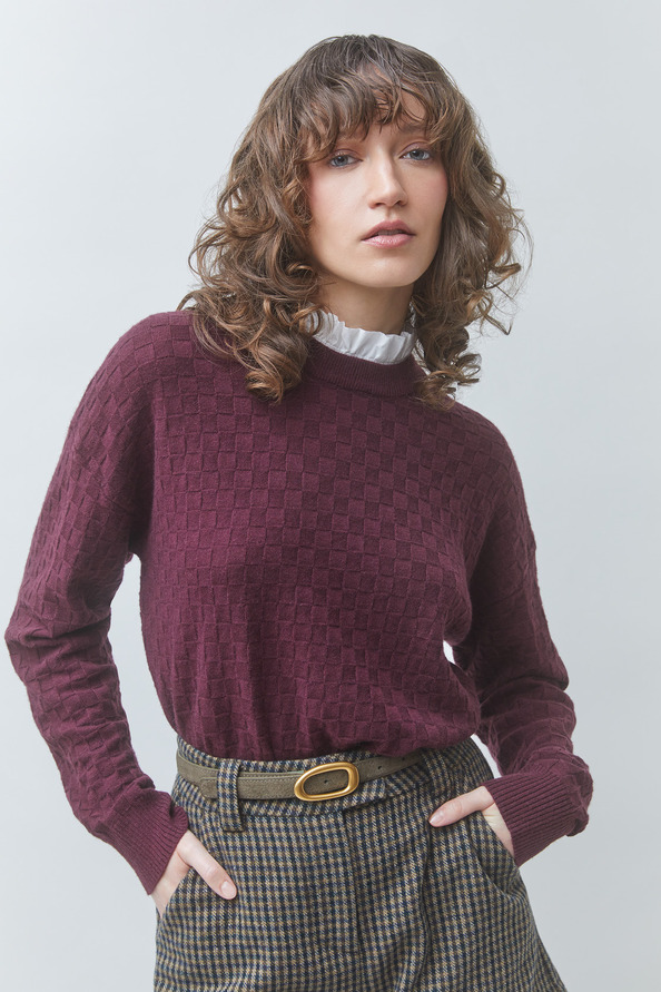 PICOLA Pull maille damier d&eacute;tail col Prune Suncoo